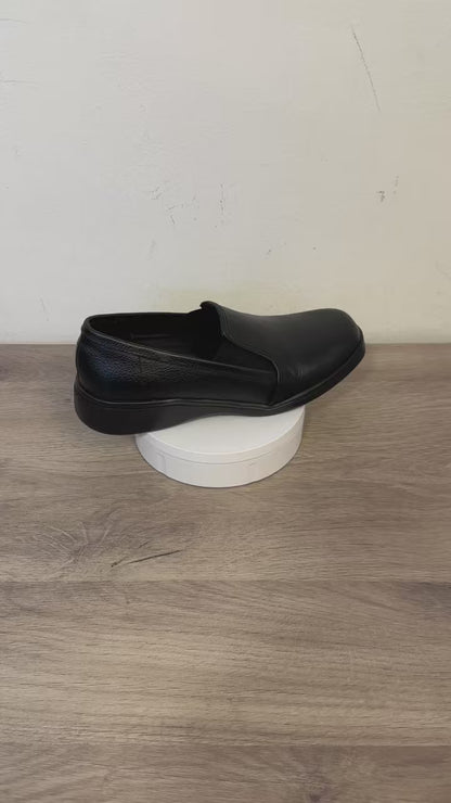 Zapato Casual para Dama en Cuero Genuino – Liviano, Cómodo y Antideslizante